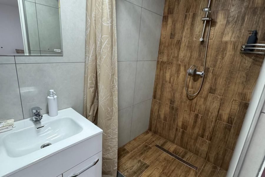 Cameră cu 2 paturi separate (2)